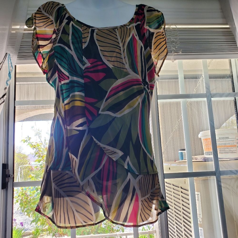 Worthington floral blouse